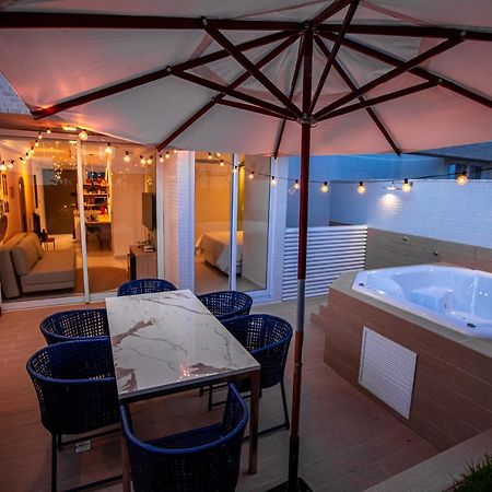 Apartamento Com Jacuzzi Na Beira Mar De Joao Pessoa No Branco Haus エクステリア 写真