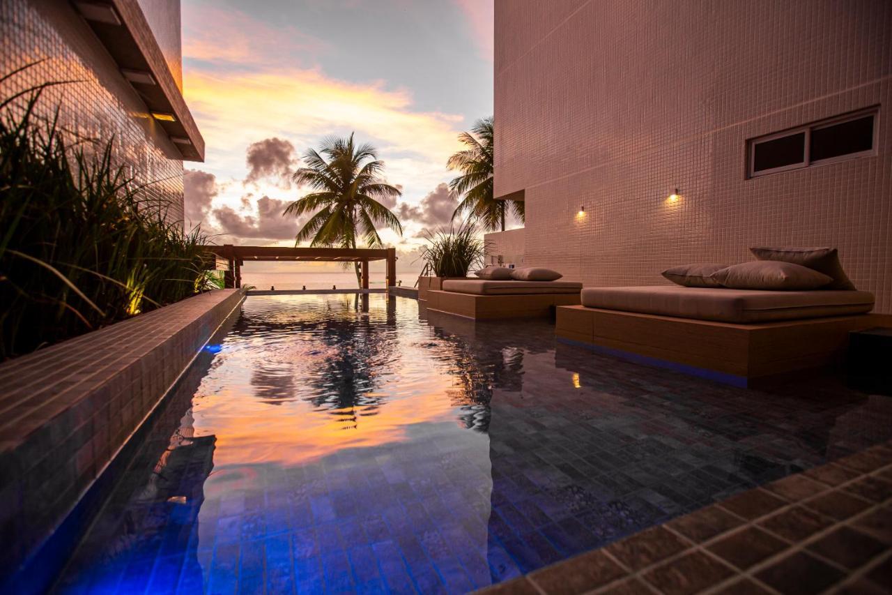 Apartamento Com Jacuzzi Na Beira Mar De Joao Pessoa No Branco Haus エクステリア 写真