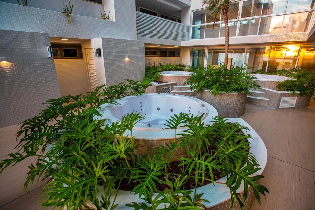 Apartamento Com Jacuzzi Na Beira Mar De Joao Pessoa No Branco Haus エクステリア 写真