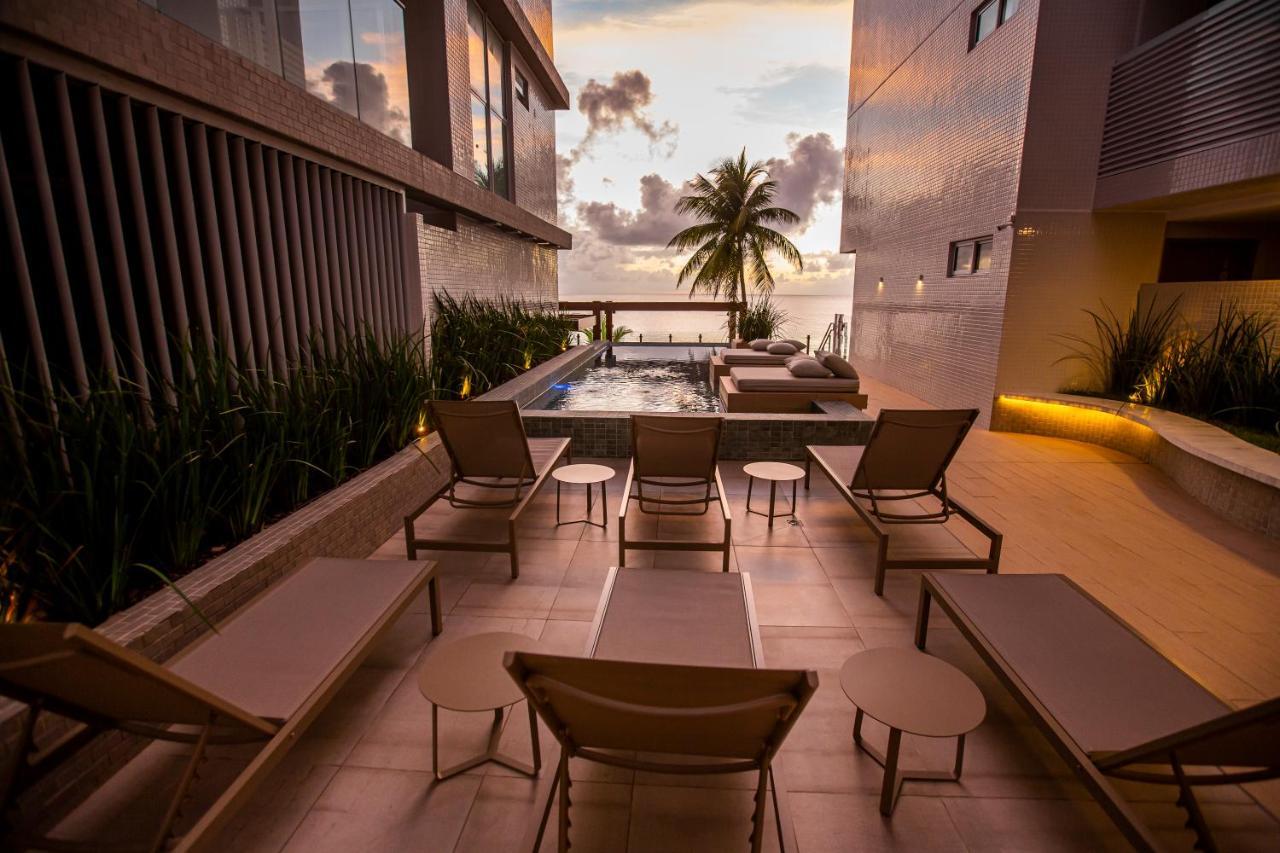 Apartamento Com Jacuzzi Na Beira Mar De Joao Pessoa No Branco Haus エクステリア 写真